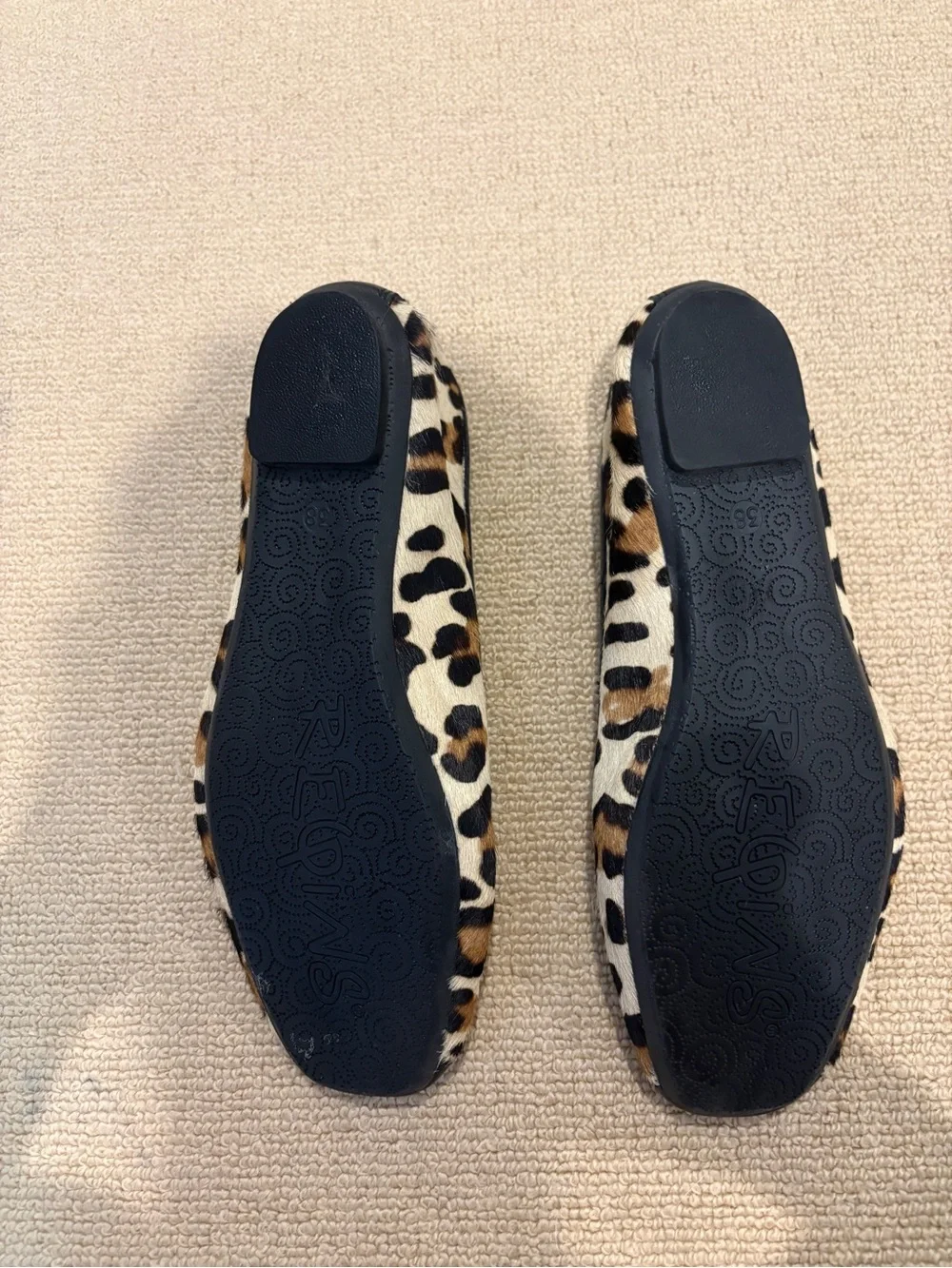 Requins Harmony Leopard-Print Ballet Flats with Black Trim